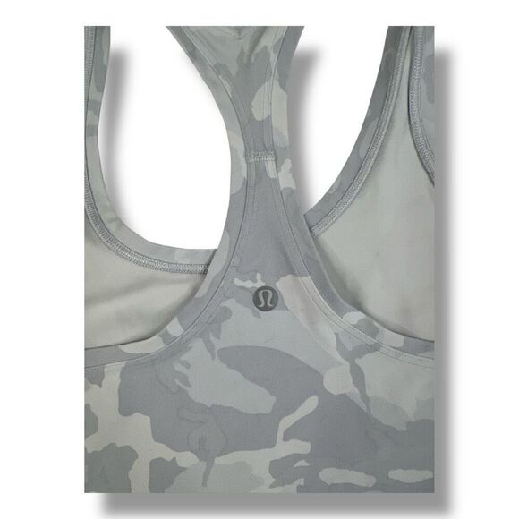 Lululemon Nulu Razorback Camo Tank Top Size Small - Picture 3 of 5